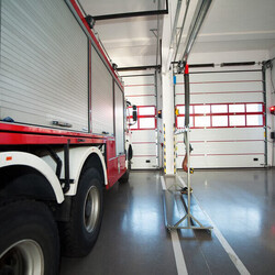 bramy-segmentowe-przemyslowe-wisniowski-04